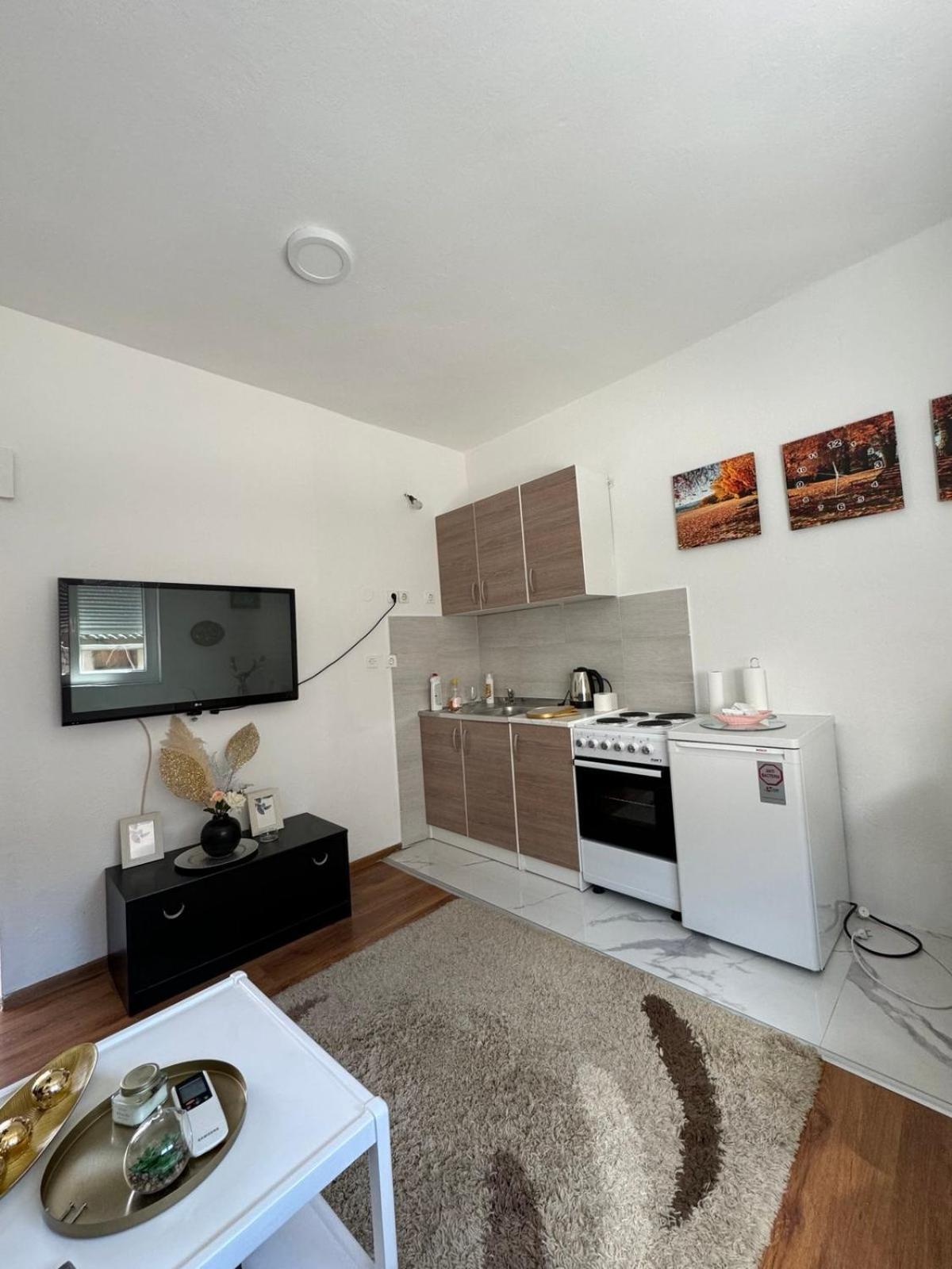 Apartman Nar 모스타르 외부 사진